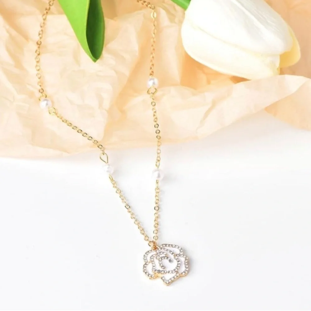 Beautiful Dainty Alloy Plated Rose Camellia Pearl Adjustable Necklace